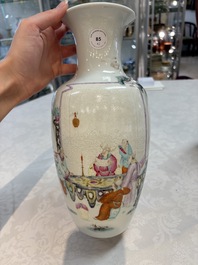 A Chinese famille rose vase with narrative design and a famille verte vase, Qianlong mark, 19th C.