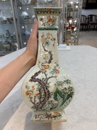 A Chinese famille verte 'zun' vase with floral design, 19th C.