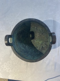 A Chinese archaic bronze ritual tripod food vessel, 'ding 鼎', Western Zhou