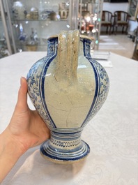 A fine blue and white Antwerp maiolica wet drug jar, 16th C.
