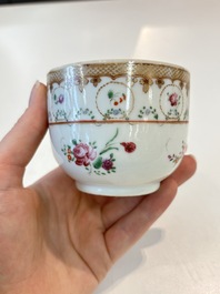 A Chinese famille rose 22-piece tea service with floral design, Qianlong
