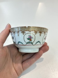 A Chinese famille rose 22-piece tea service with floral design, Qianlong