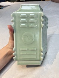 A Chinese celadon-glazed lozenge-shaped 'cong' vase, 19th C.