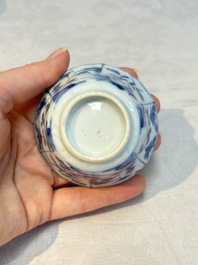 16 Chinese blue and white wares, Kangxi/Yongzheng