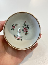 A Chinese famille rose 22-piece tea service with floral design, Qianlong