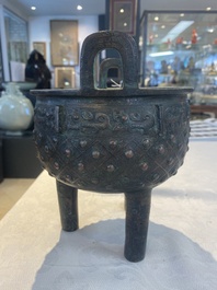 A Chinese archaic bronze ritual tripod food vessel, 'ding 鼎', Western Zhou