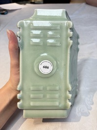 A Chinese celadon-glazed lozenge-shaped 'cong' vase, 19th C.