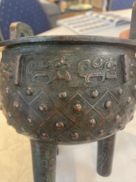 A Chinese archaic bronze ritual tripod food vessel, 'ding 鼎', Western Zhou