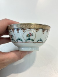 A Chinese famille rose 22-piece tea service with floral design, Qianlong