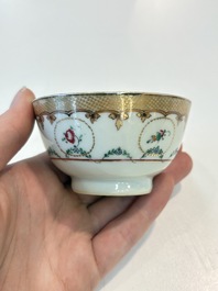 A Chinese famille rose 22-piece tea service with floral design, Qianlong