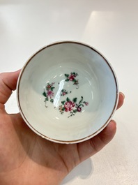 A Chinese famille rose 22-piece tea service with floral design, Qianlong