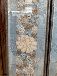A fine Chinese kesi square 'dragon' panel and two silk embroideries with floral design, 19th C.