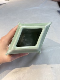 A Chinese celadon-glazed lozenge-shaped 'cong' vase, 19th C.
