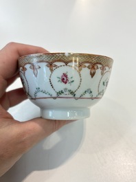 A Chinese famille rose 22-piece tea service with floral design, Qianlong