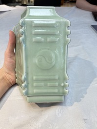 A Chinese celadon-glazed lozenge-shaped 'cong' vase, 19th C.