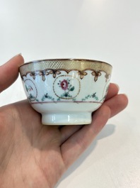 A Chinese famille rose 22-piece tea service with floral design, Qianlong