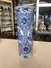 A varied collection of six Chinese blue, white, famille rose and iron-red wares, 19/20th C.