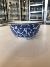 A varied collection of six Chinese blue, white, famille rose and iron-red wares, 19/20th C.