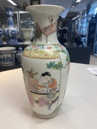 A pair of Chinese famille rose vases with court ladies, 19/20th C.