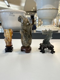A collection of 26 Chinese jadeite, rock crystal, turquoise, agate and other hardstone carvings, 19/20th C.
