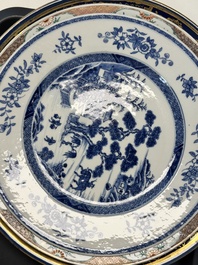 Nine Chinese monochrome, blue, white and famille rose wares, 18/19th C.