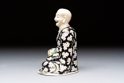 Eight Chinese sancai-glazed wares, 19th C.