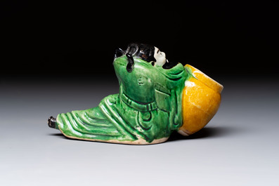 Eight Chinese sancai-glazed wares, 19th C.