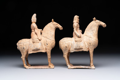 Five Chinese polychrome pottery figures, Sui/Tang/Ming