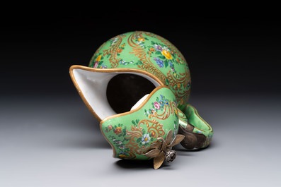 A gilt and enamelled green-ground Asurelik ewer and stand for the Ottoman market, 19th C.