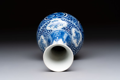 A Chinese blue and white vase with floral design, 19th C.