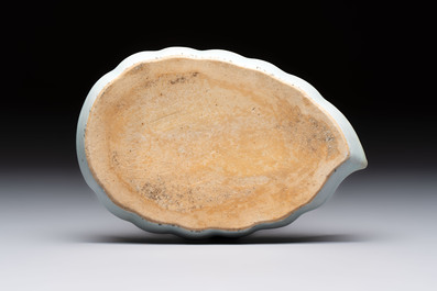 A pair of Chinese famille rose 'pseudo-tobacco leaf' dishes and a saucer, Qianlong
