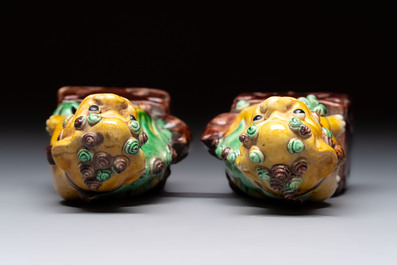Eight Chinese sancai-glazed wares, 19th C.