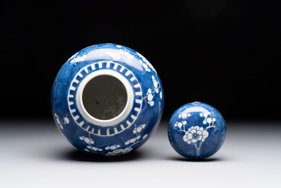 Eight Chinese blue and white 'prunus on cracked ice' wares, 19th C.