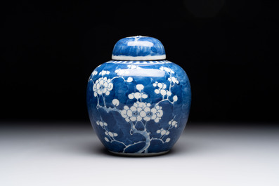 Eight Chinese blue and white 'prunus on cracked ice' wares, 19th C.