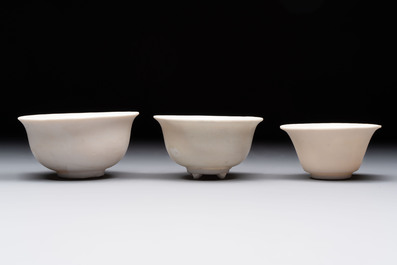 Five Chinese white-glazed 'Hatcher Cargo' shipwreck bowls, Transitional period