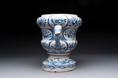 A large blue and white Dutch Delft garden vase with floral design, painter Gatse Sytses for Makkum, 18th C.
