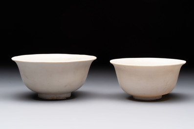 Five Chinese white-glazed 'Hatcher Cargo' shipwreck bowls, Transitional period