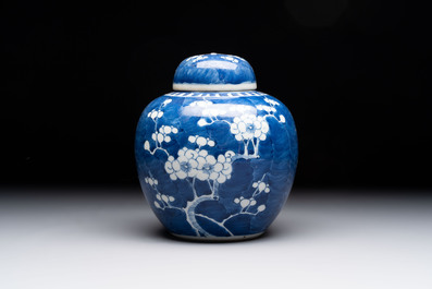 Eight Chinese blue and white 'prunus on cracked ice' wares, 19th C.
