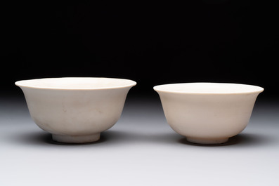 Five Chinese white-glazed 'Hatcher Cargo' shipwreck bowls, Transitional period