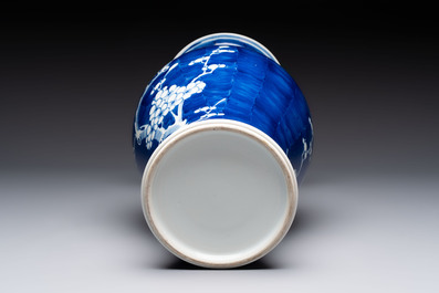 Eight Chinese blue and white 'prunus on cracked ice' wares, 19th C.