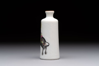 A Chinese famille rose sgraffito 'Zhang Guo Lao 張果老' snuff bottle, Daoguang mark, 19th C.