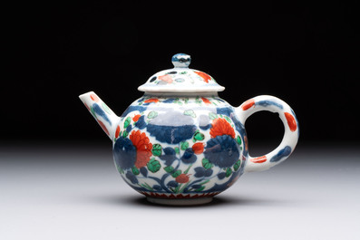 Three Chinese famille verte and Imari-style teapots, Kangxi