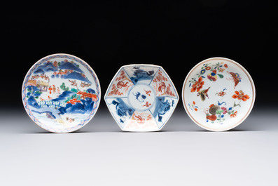 A collection of 17 Chinese blue, white and famille rose wares, Kangxi/Qianlong