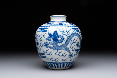 A Chinese blue and white 'dragon' vase, Kangxi mark, 19th C.