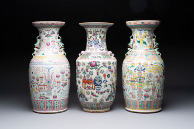 Three Chinese famille rose 'antiquities' vases, 19th C.