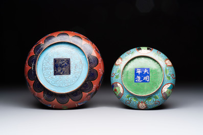 Five various Chinese cloisonn&eacute; wares, 19th C.