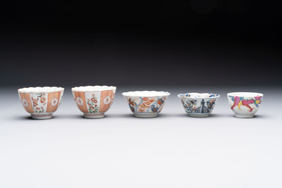 A collection of 17 Chinese blue, white and famille rose wares, Kangxi/Qianlong