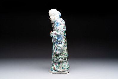 A Chinese famille rose figure of Shoulao, 19th C.