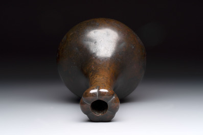 A Chinese bronze garlic-head 'hu' wine vessel, Han