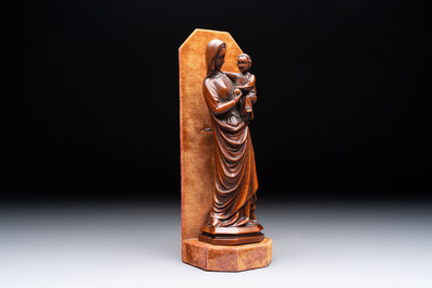A carved boxwood sculpture of Madonna and Child, France or Italy, 19th C.